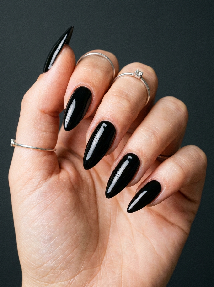 Red Stiletto Nails als Stiletto Nägel Inspiration 2026